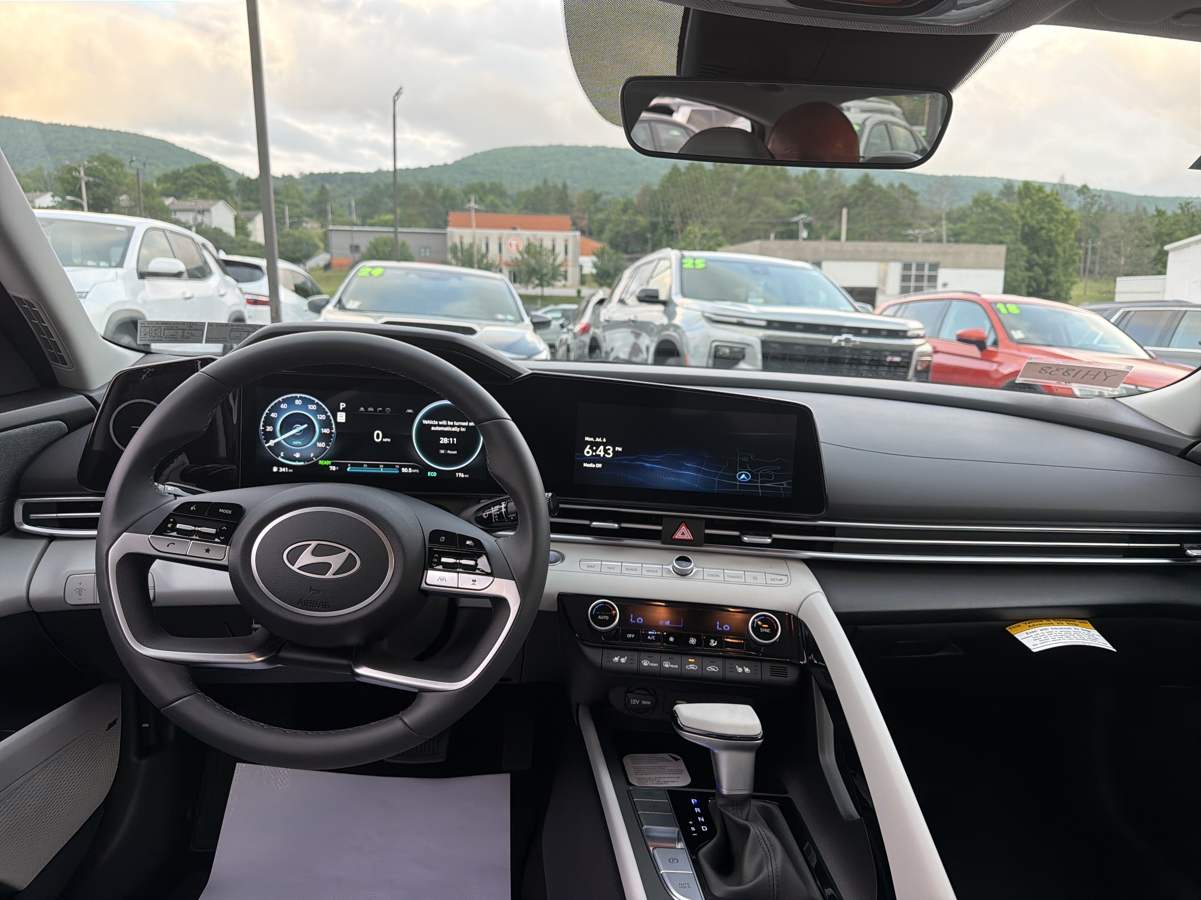 New 2026 Hyundai Elantra Limited w/ Cargo Package FWD image 16