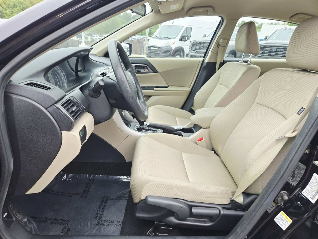 Used 2014 Honda Accord LX image 11