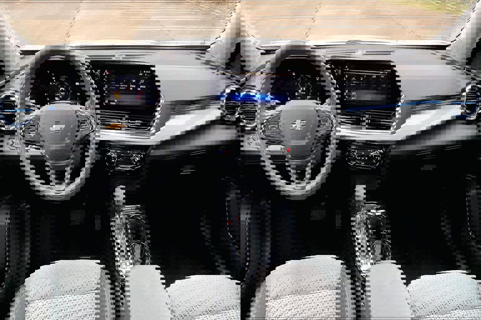 Certified 2025 Chevrolet Trax LT image 15