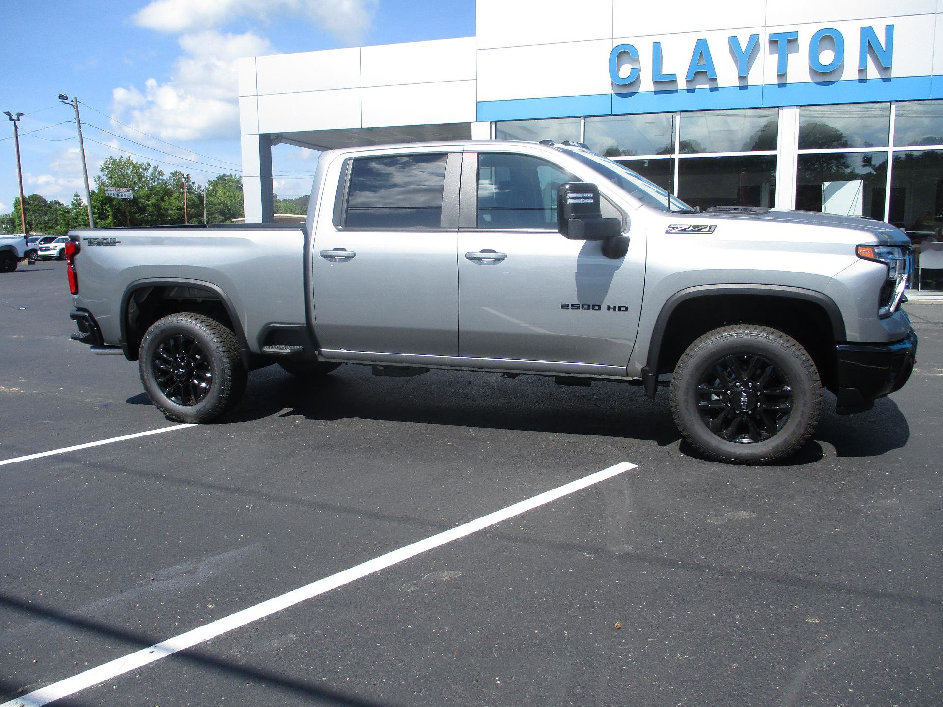 New 2025 Chevrolet Silverado 2500 LT w/ Trail Boss Package