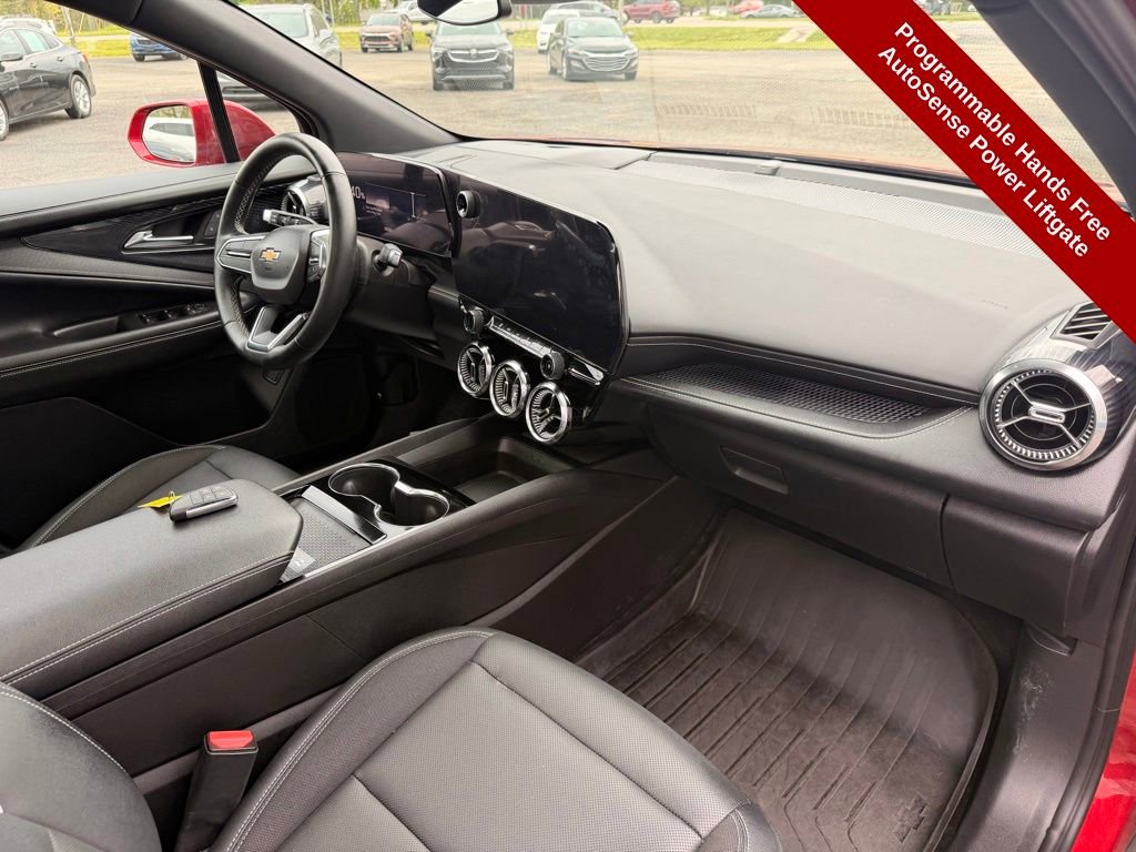 Used 2024 Chevrolet Blazer EV LT AWD/4WD image 34