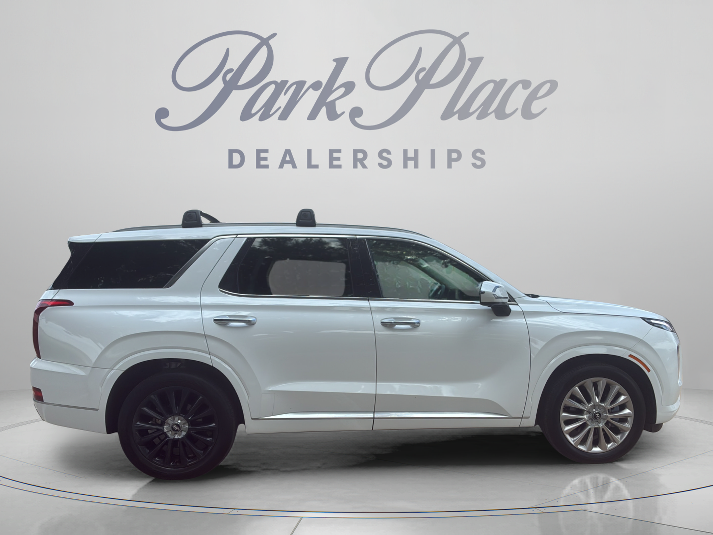 Used 2020 Hyundai Palisade Limited FWD image 6