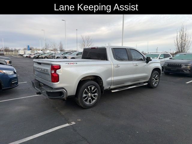 Used 2022 Chevrolet Silverado 1500 LT image 3