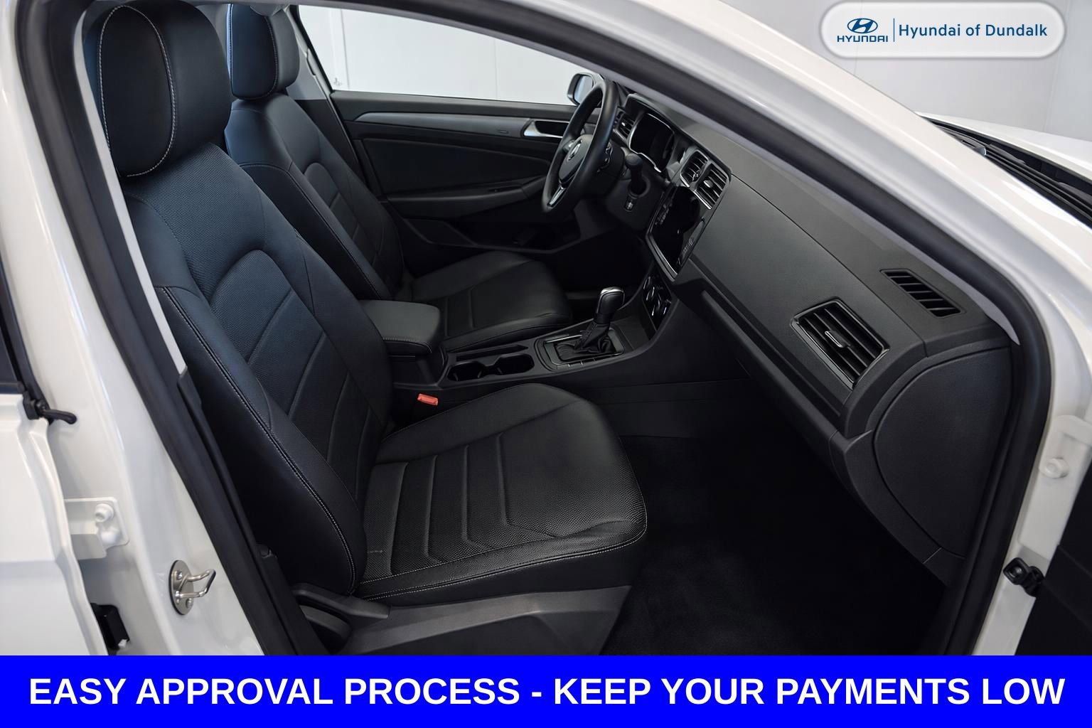 Used 2021 Volkswagen Jetta SEL Premium image 14