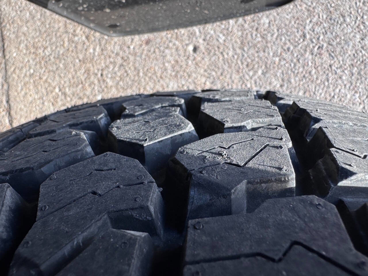 Used 2016 RAM 2500 Tradesman w/ Chrome Appearance Group image 7