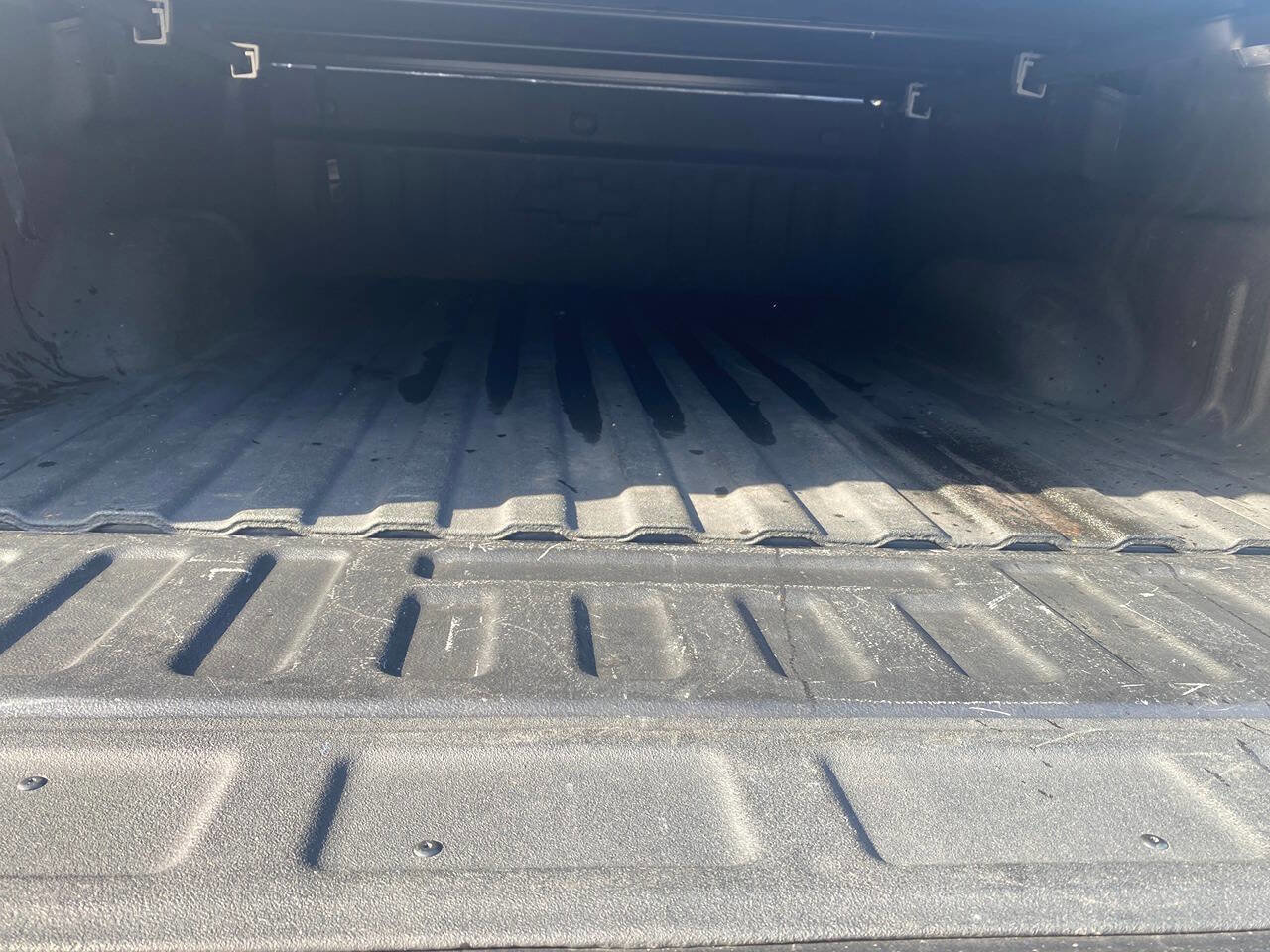 Used 2018 Chevrolet Silverado 1500 LT w/ All Star Edition image 14