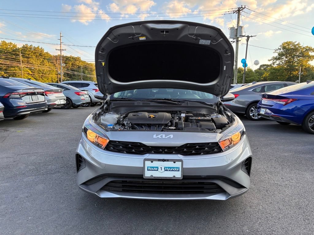 Used 2023 Kia Forte LXS w/ LXS Technology Package FWD image 10