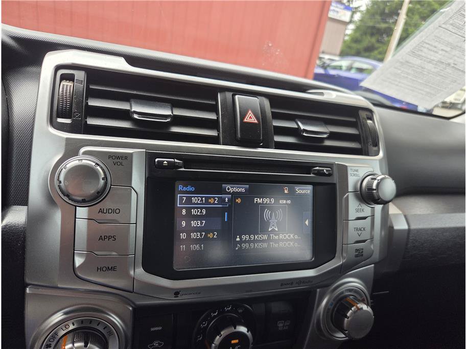 Used 2017 Toyota 4Runner SR5 Premium AWD/4WD image 17