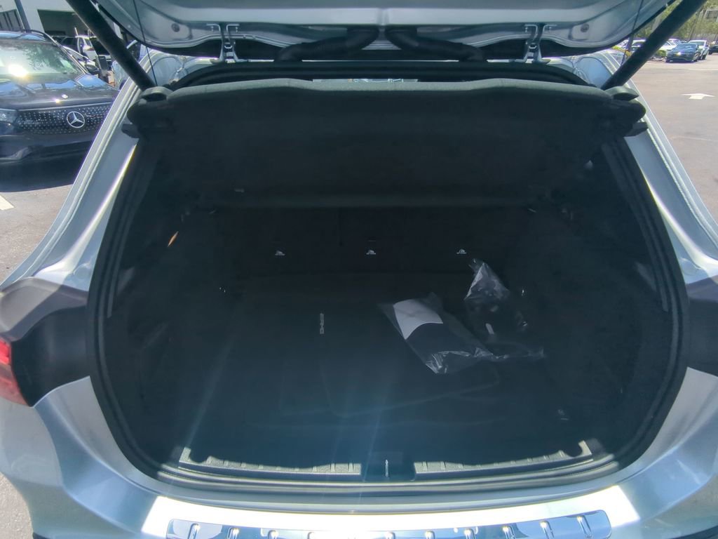 Certified 2024 Mercedes-Benz GLA 35 AMG 4MATIC image 24