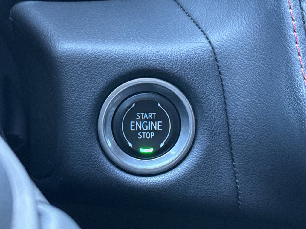 Used 2021 Chevrolet Tahoe RST w/ Luxury Package image 27