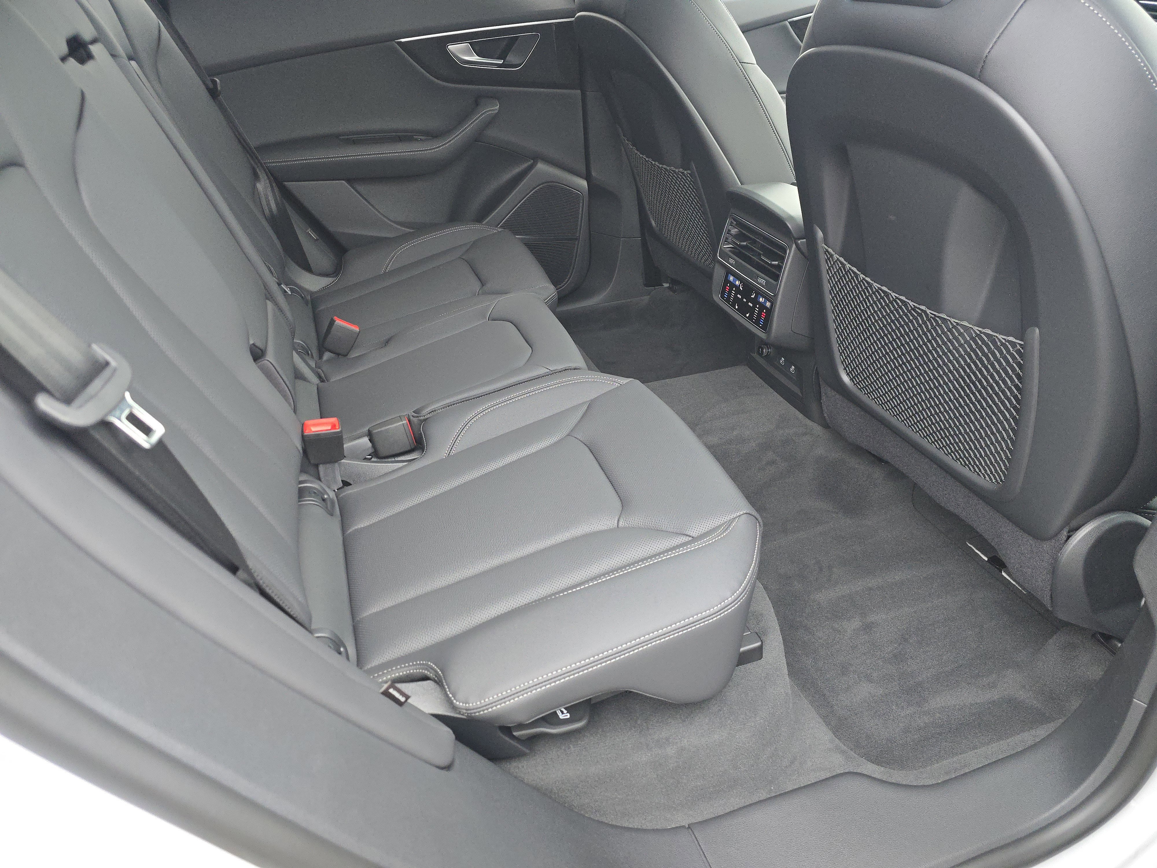 New 2026 Audi Q8 Premium Plus image 18