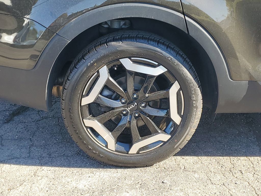 Certified 2023 Kia Telluride S AWD/4WD image 5