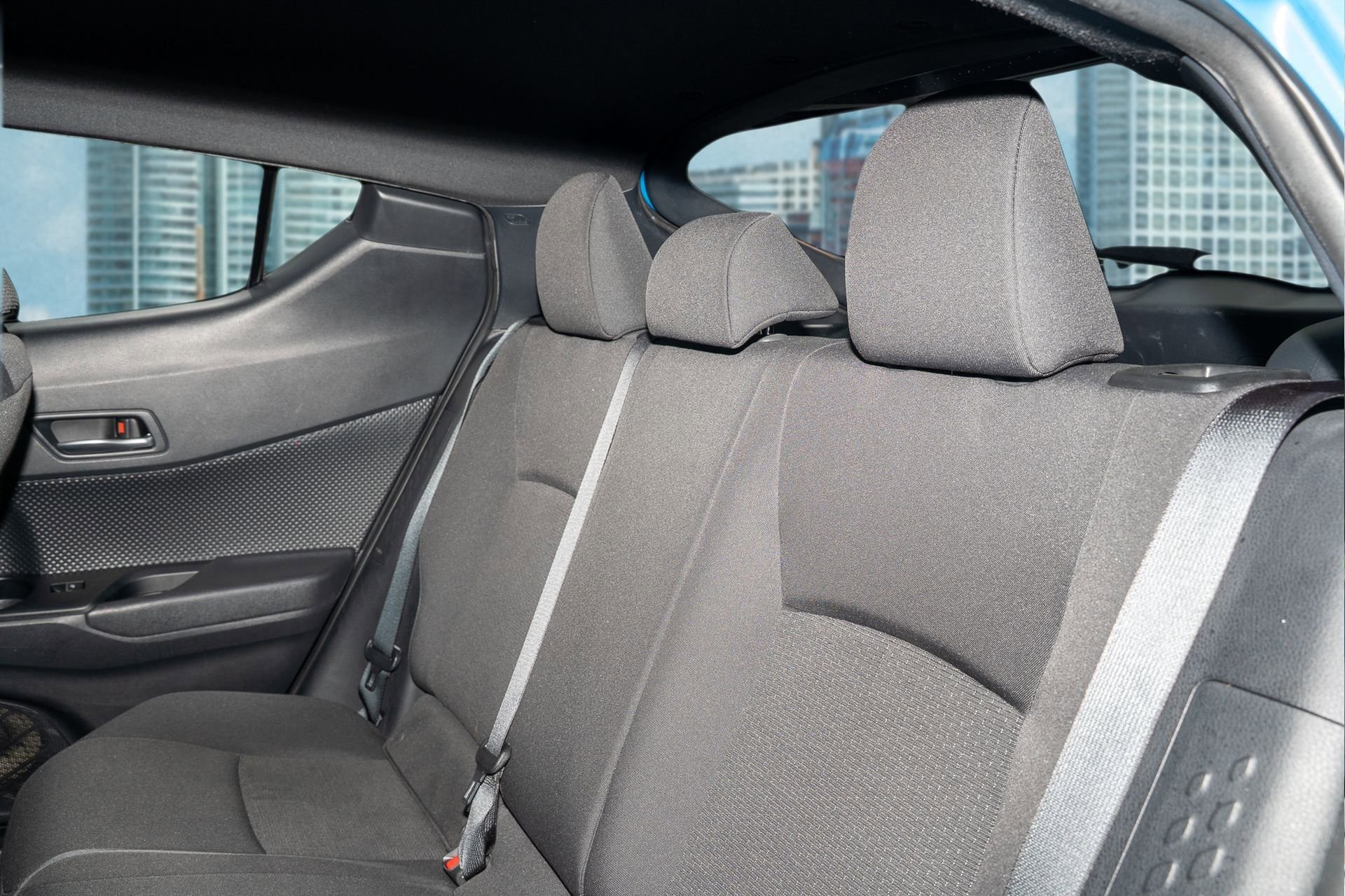 Used 2019 Toyota C-HR XLE image 16