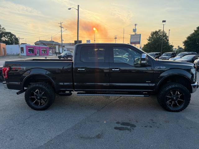 Used 2015 Ford F150 Lariat w/ Equipment Group 502A Luxury AWD/4WD image 4