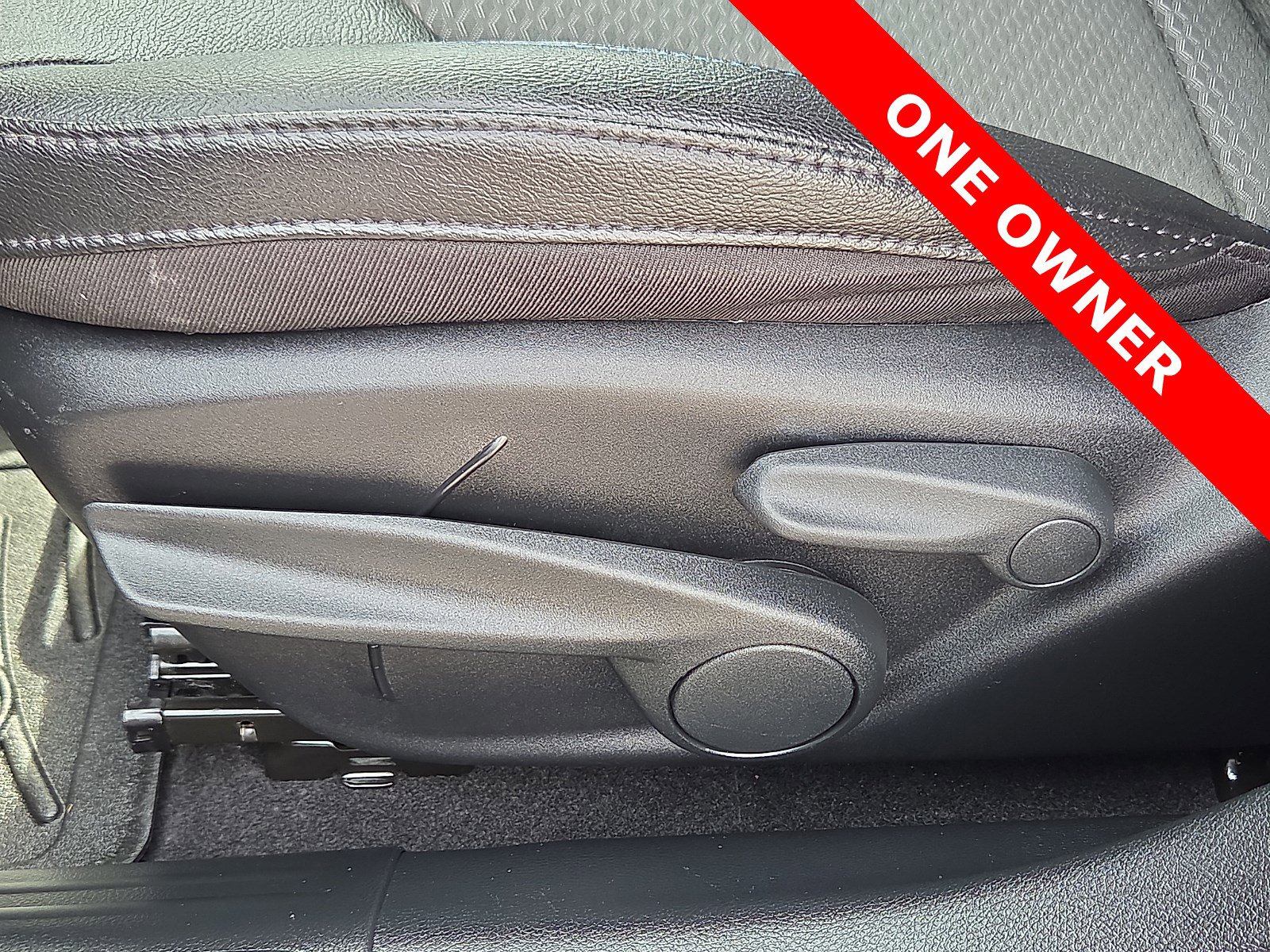 Used 2024 Jeep Compass Latitude AWD/4WD image 14