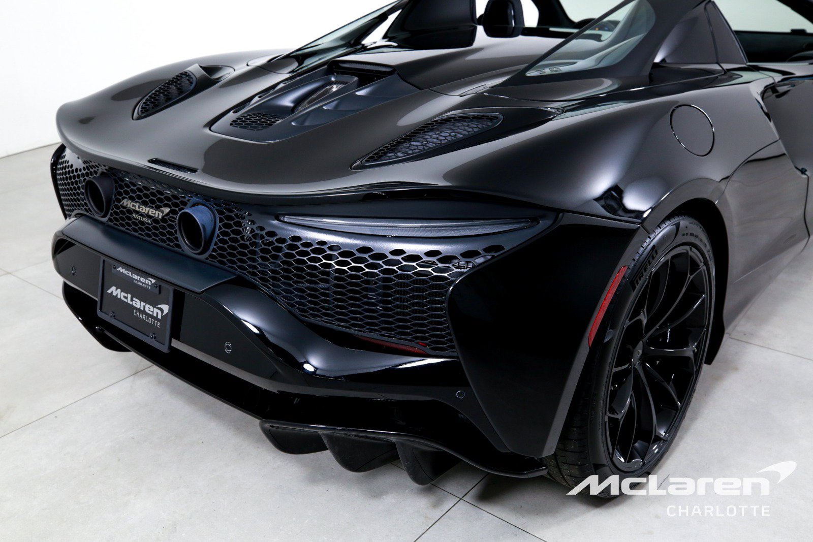 New 2026 McLaren Artura Spider RWD image 33