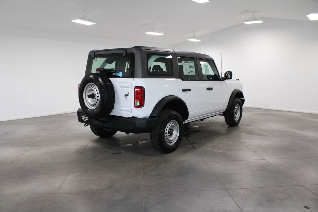 New 2025 Ford Bronco 4-Door image 8