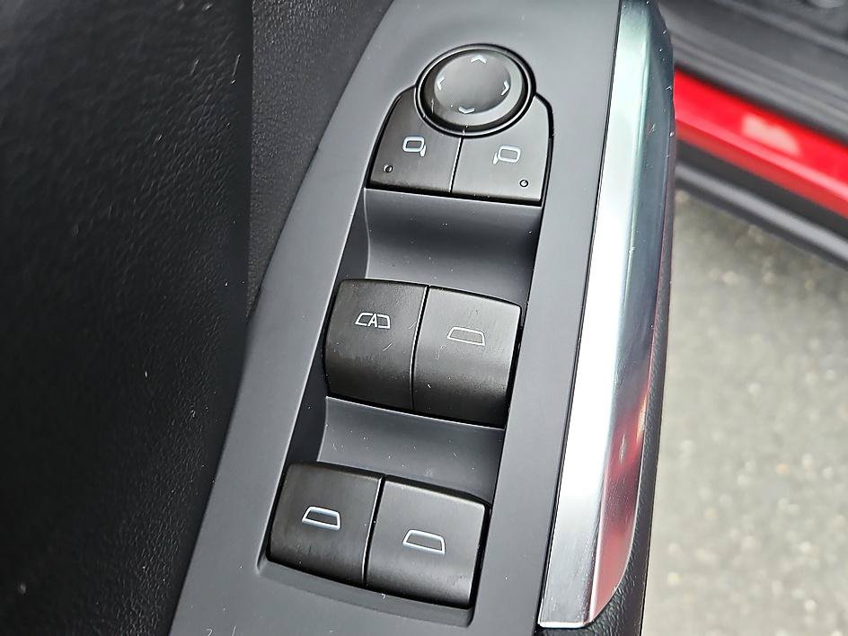 New 2027 Chevrolet Traverse LT AWD/4WD image 15