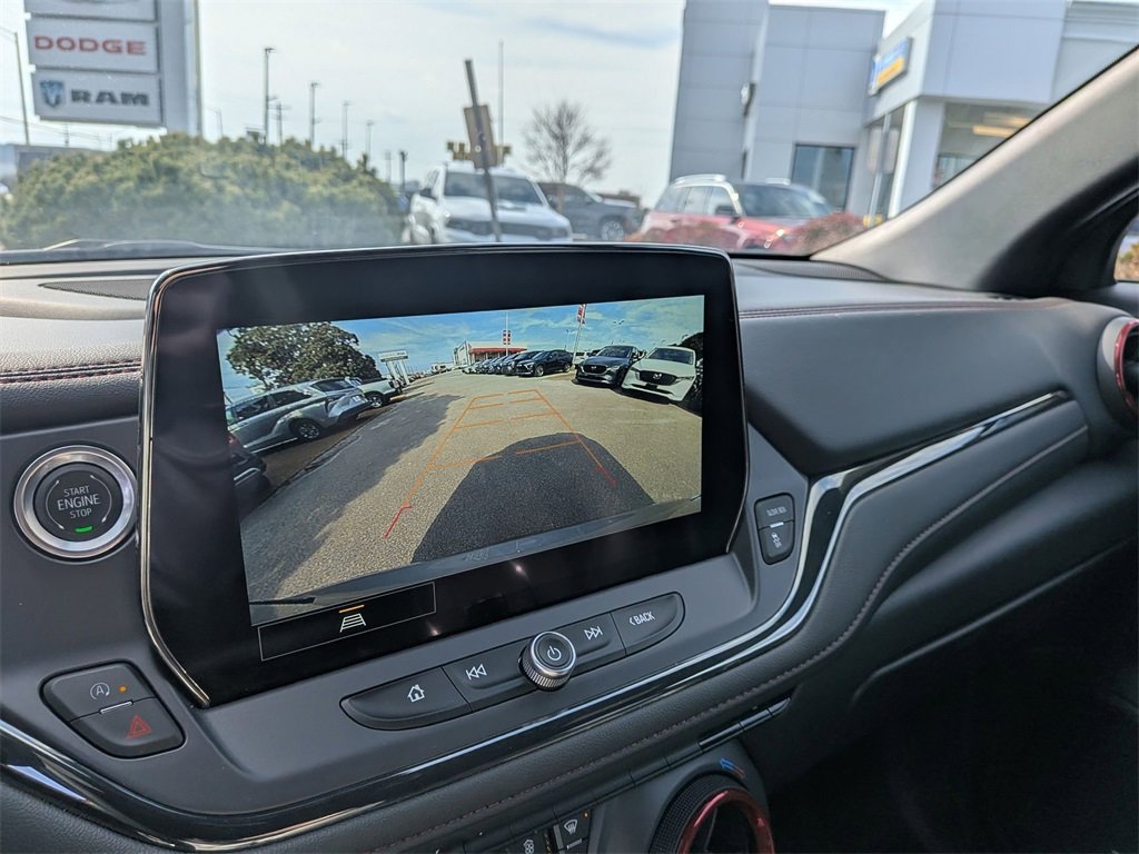 Used 2025 Chevrolet Blazer RS image 18