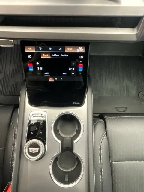 Used 2026 Cadillac Vistiq Sport w/ LPO, Floor Liner Package AWD/4WD image 19