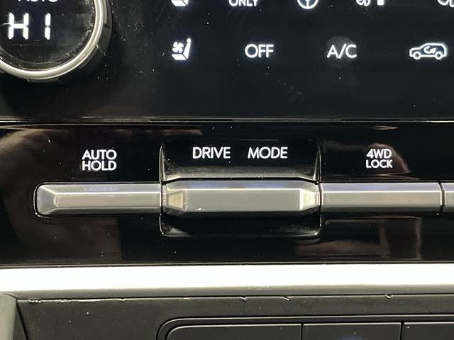 Used 2024 Hyundai Santa Fe Limited image 25