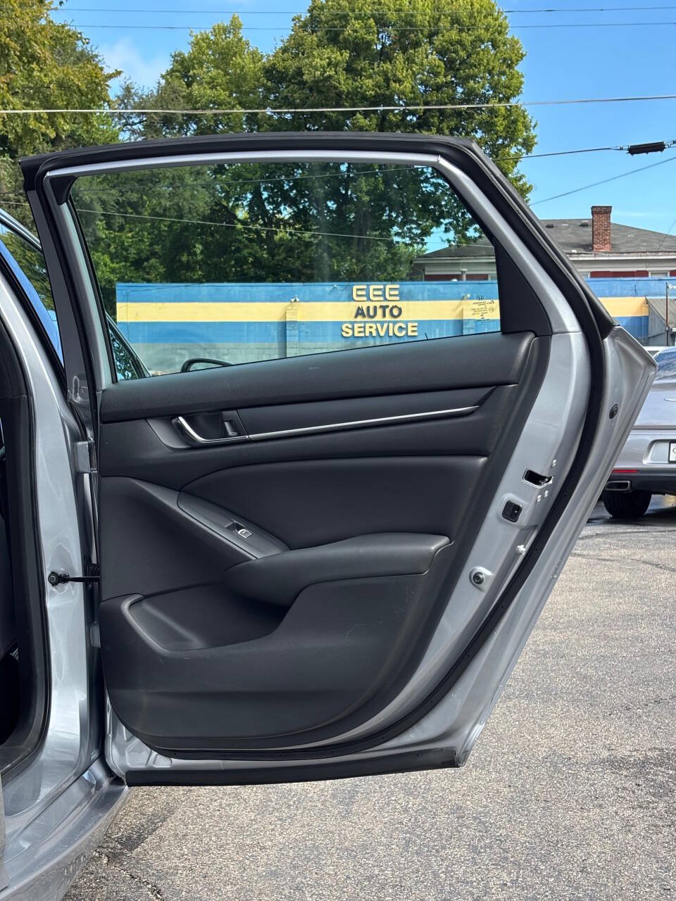 Used 2019 Honda Accord Sport image 15