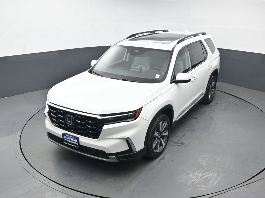 Used 2023 Honda Pilot Touring image 36