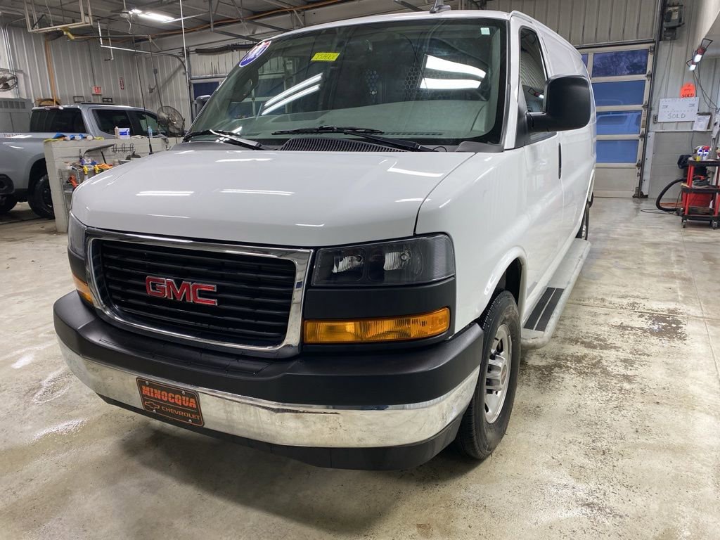 Used 2024 GMC Savana 2500 w/ Driver Convenience Package image 7