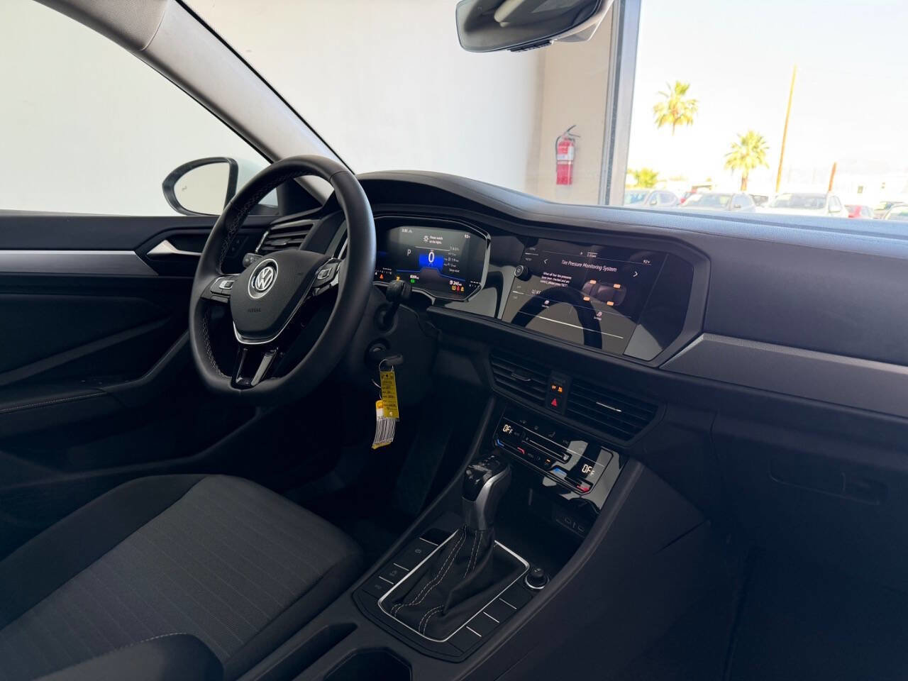 Used 2025 Volkswagen Jetta S image 19