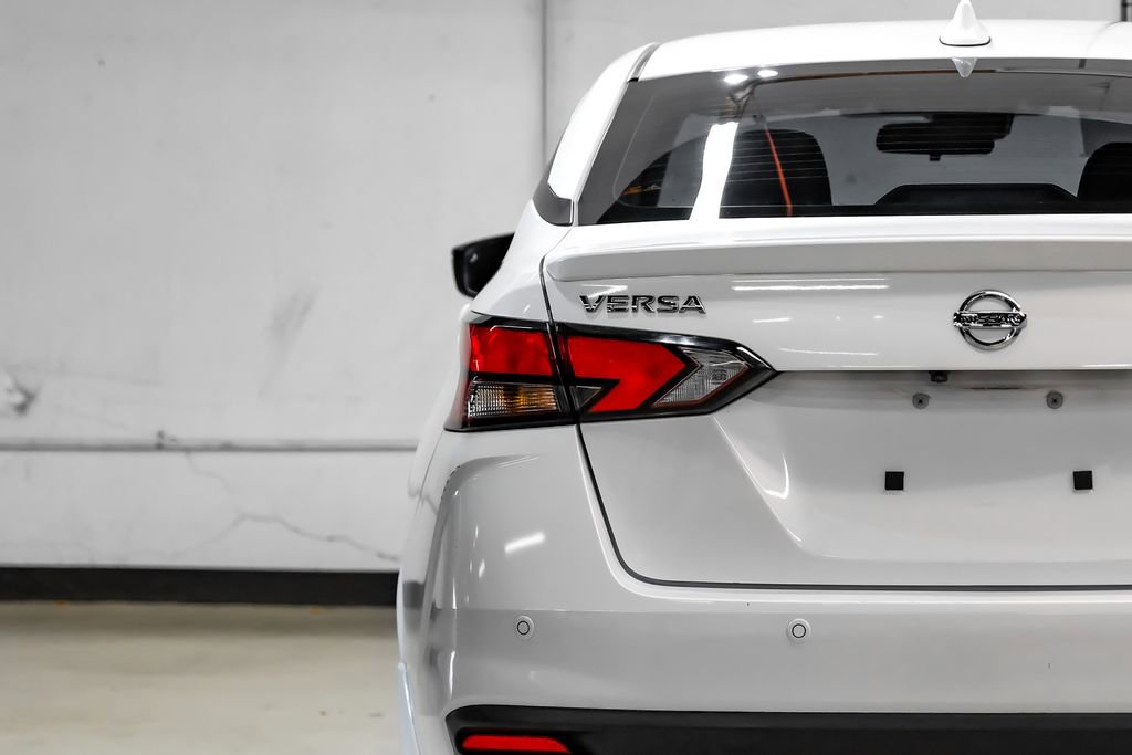 Used 2020 Nissan Versa SR w/ Convenience Package FWD image 47