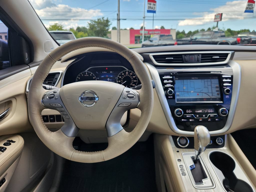 Used 2017 Nissan Murano Platinum w/ Platinum Technology Package FWD image 21