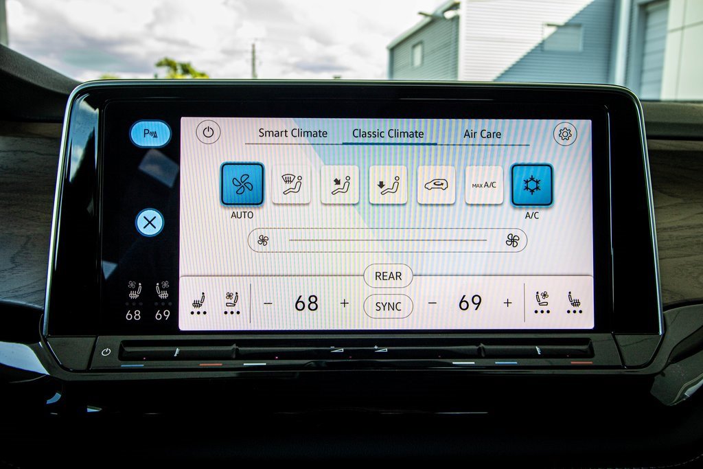 New 2026 Volkswagen Atlas SE image 5