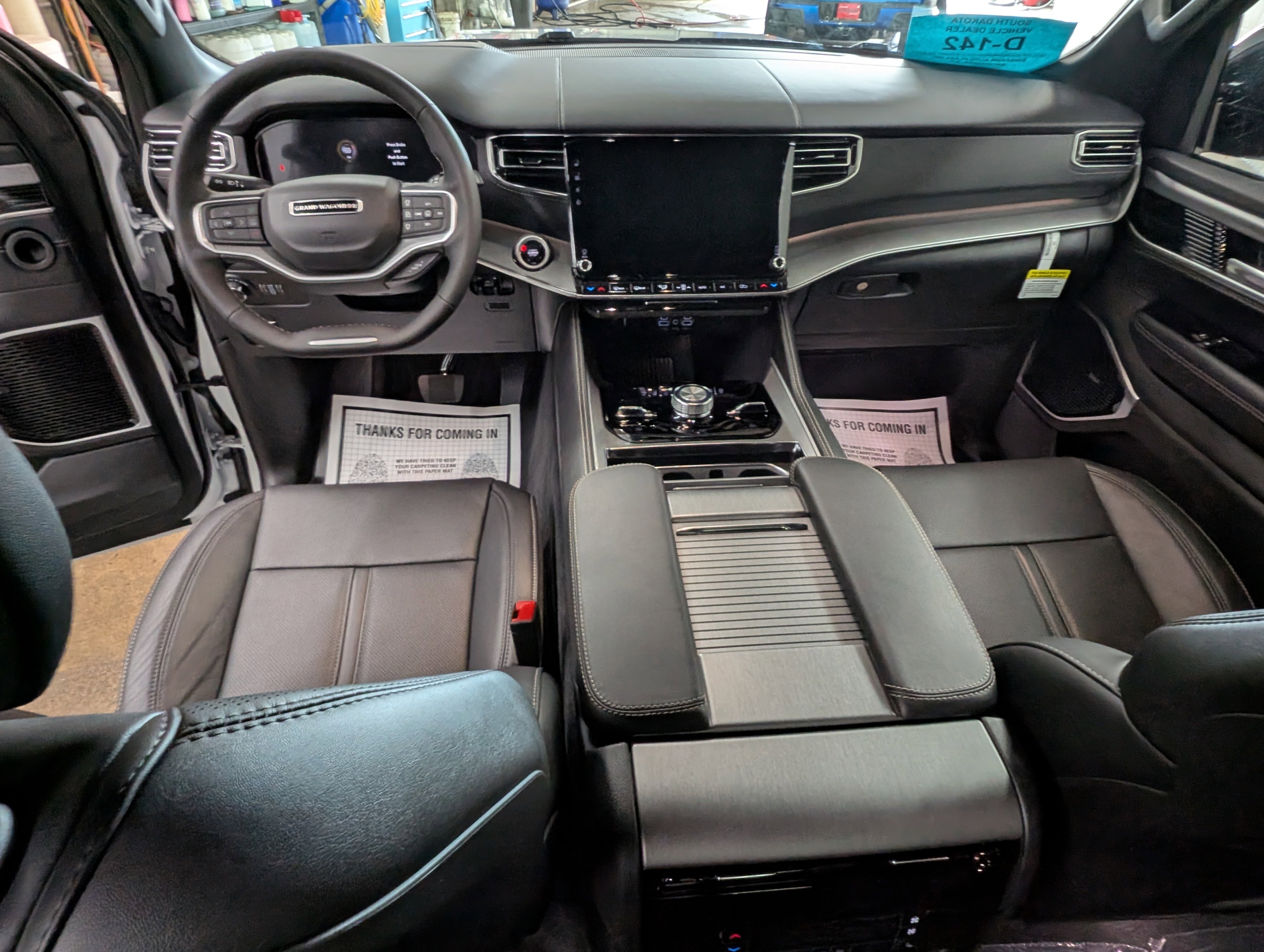 New 2026 Jeep Grand Wagoneer L Limited AWD/4WD image 14