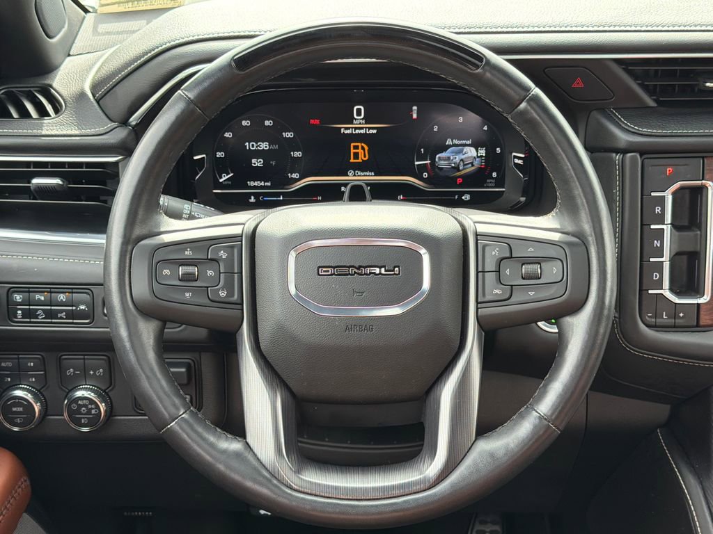 Used 2023 GMC Yukon Denali Ultimate w/ LPO, Floor Liner Package image 24