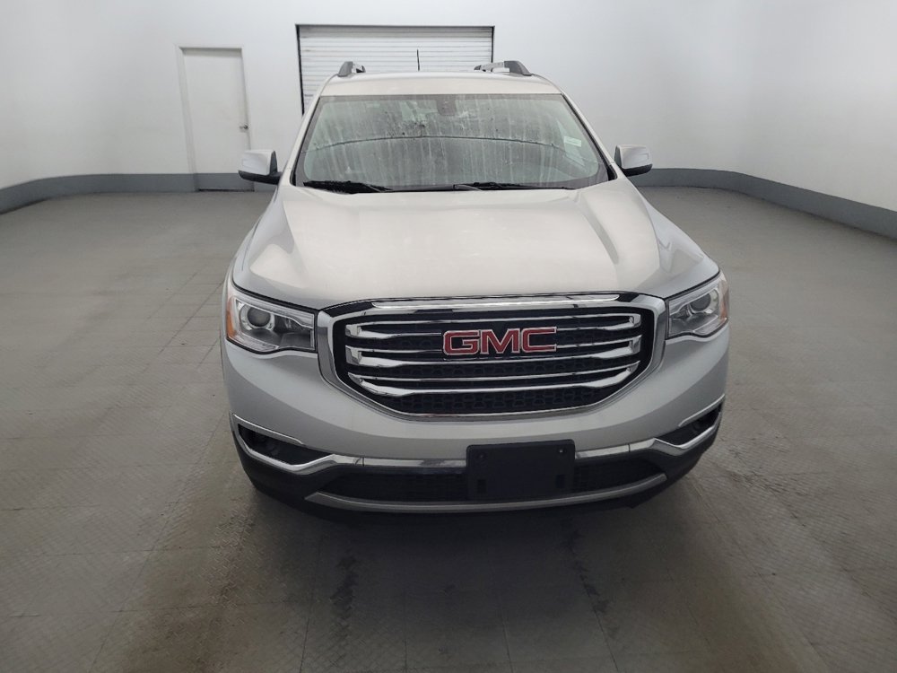 Used 2018 GMC Acadia SLE FWD image 14