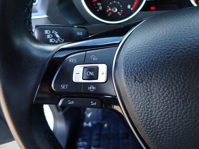 Used 2020 Volkswagen Tiguan SE image 14