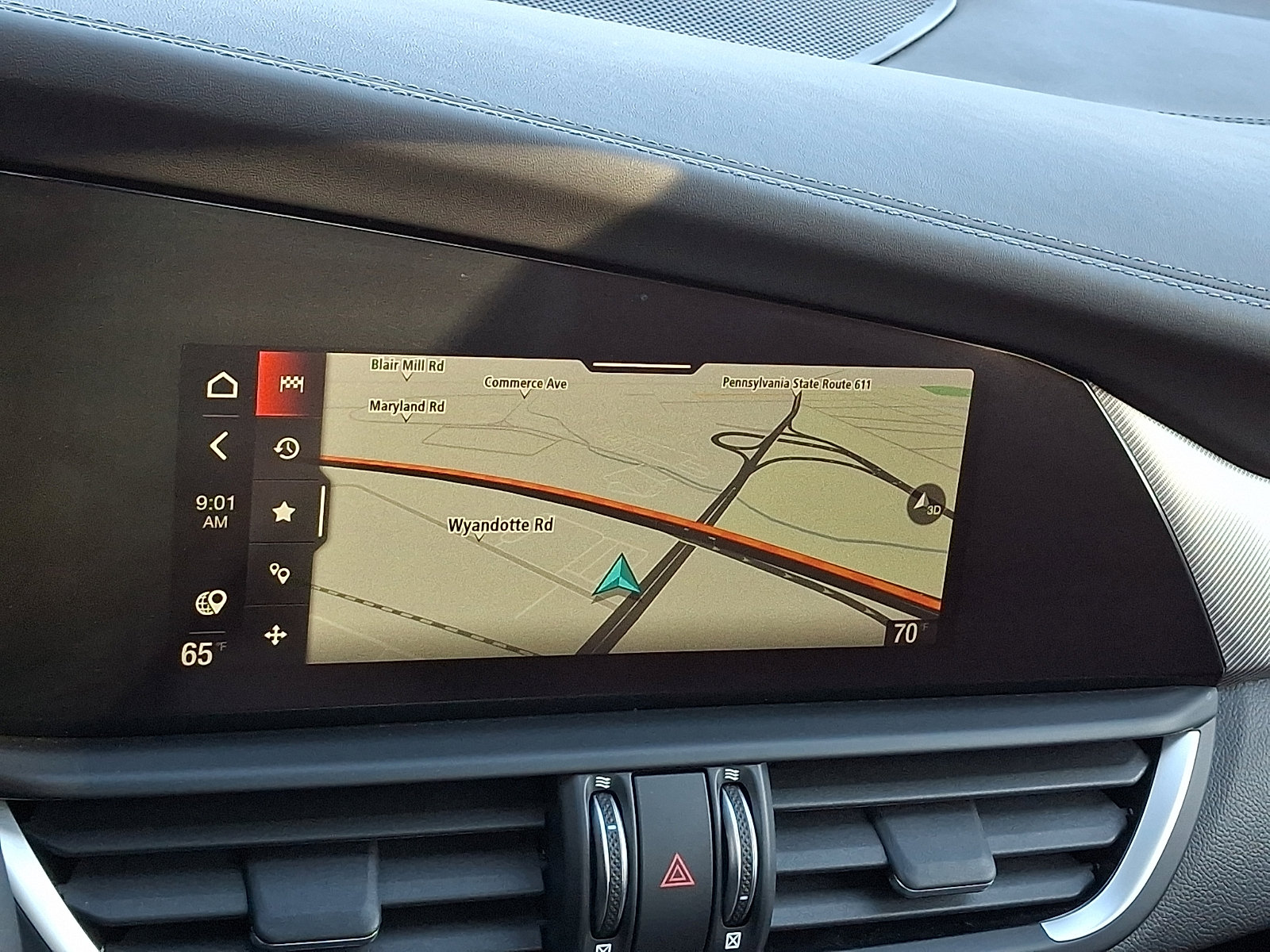 Used 2024 Alfa Romeo Giulia Veloce image 18