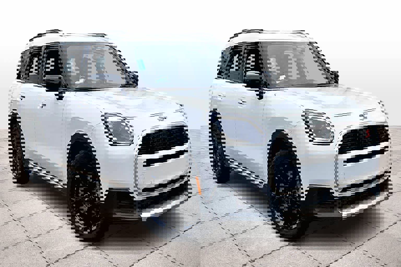 Used 2025 MINI Cooper Countryman S image 2