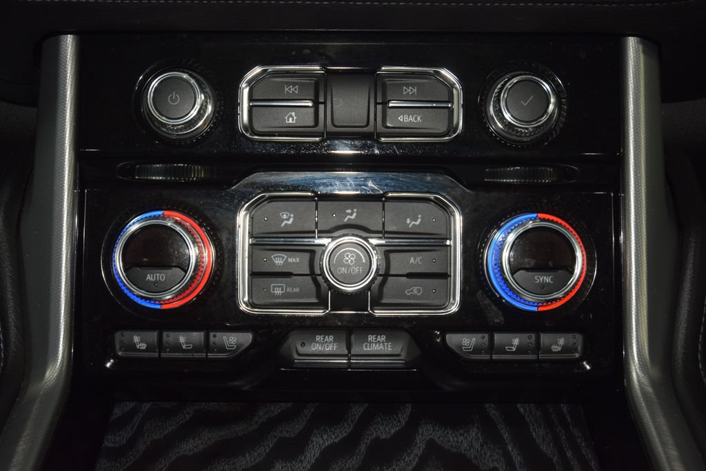 Used 2023 GMC Yukon XL Denali AWD/4WD image 35
