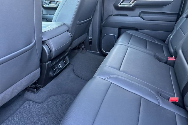 Used 2024 GMC Sierra 1500 SLT AWD/4WD image 14