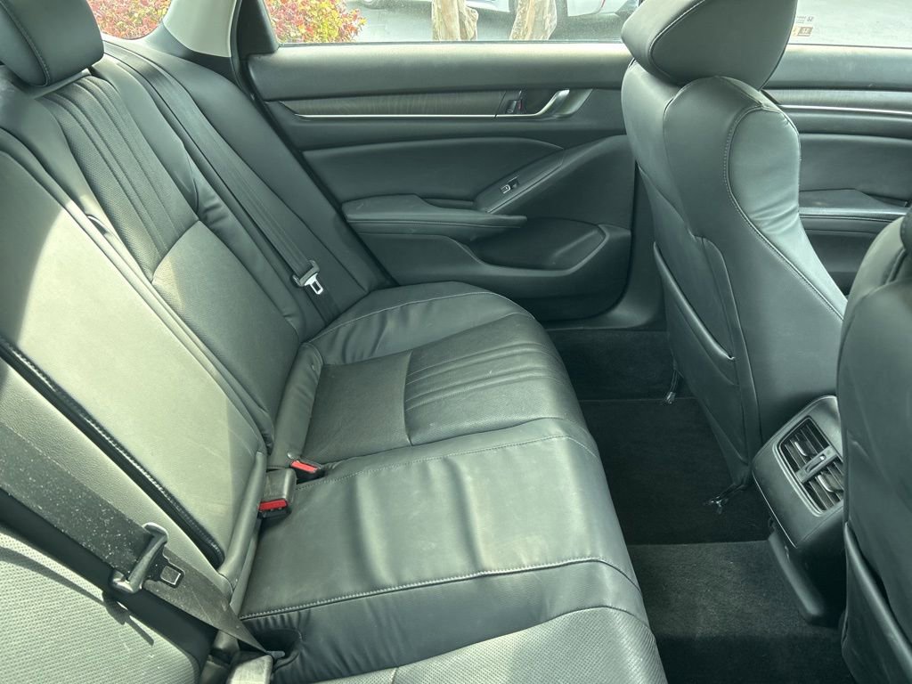 Used 2018 Honda Accord EX-L image 5