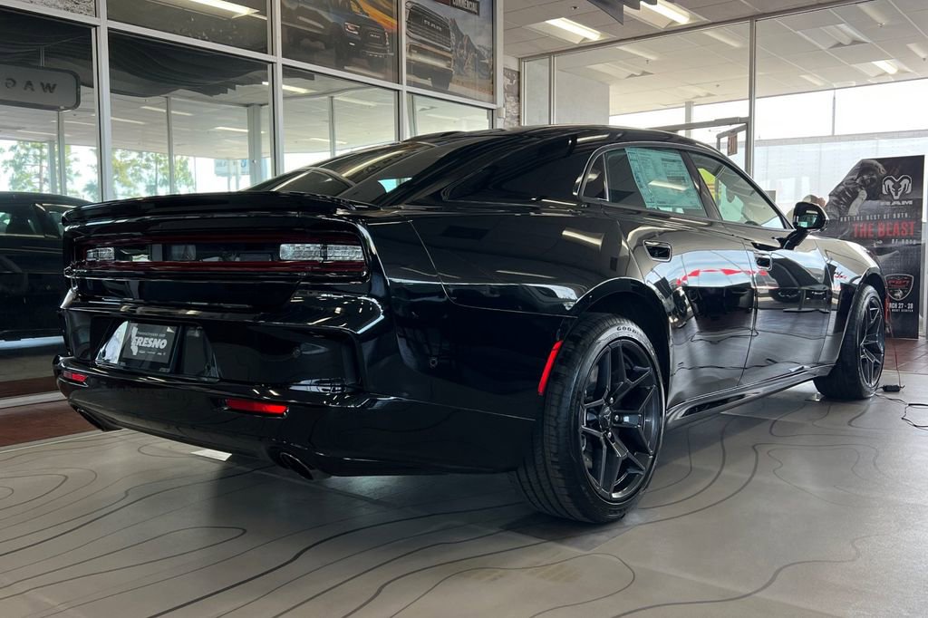 New 2026 Dodge Charger R/T AWD/4WD image 4