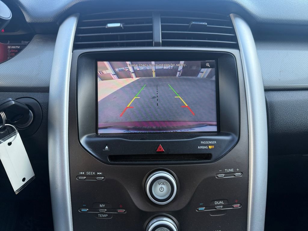 Used 2013 Ford Edge SEL FWD image 25