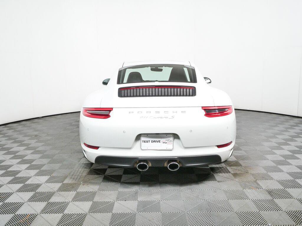 Certified 2018 Porsche 911 Carrera S RWD image 27