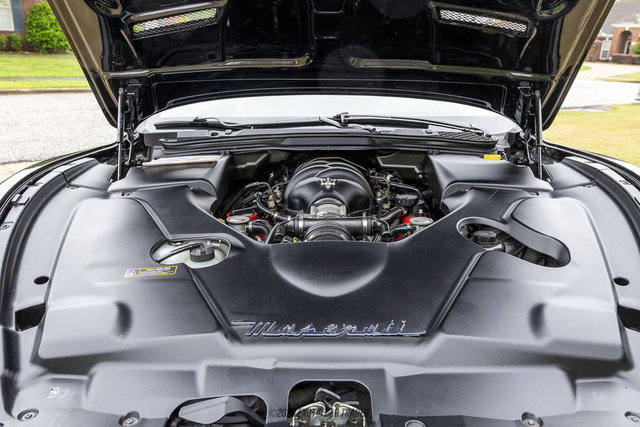 Used 2011 Maserati GranTurismo S RWD image 19