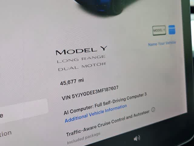 Used 2021 Tesla Model Y Long Range AWD/4WD image 28