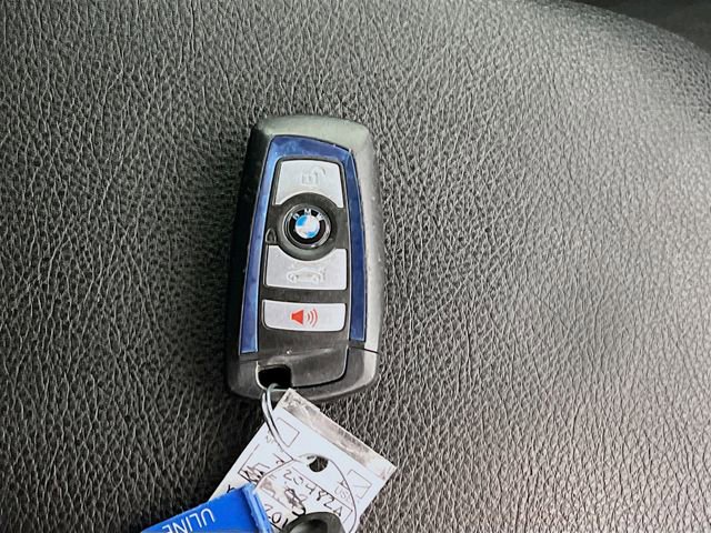 Used 2017 BMW 230i Convertible image 32