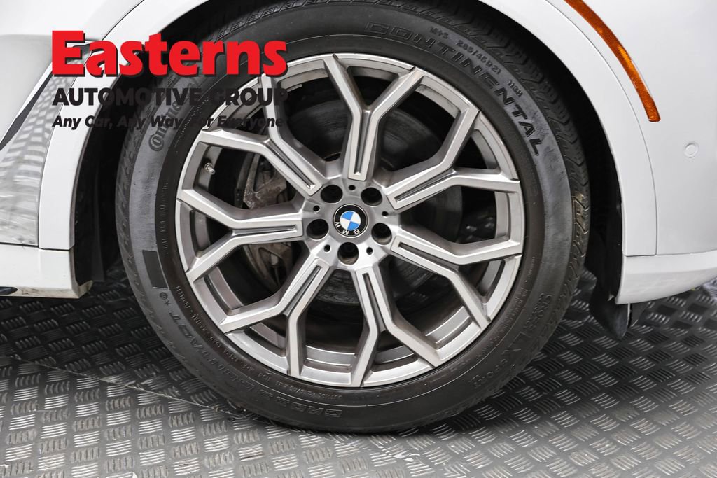 Used 2023 BMW X7 xDrive40i w/ Executive Package image 33