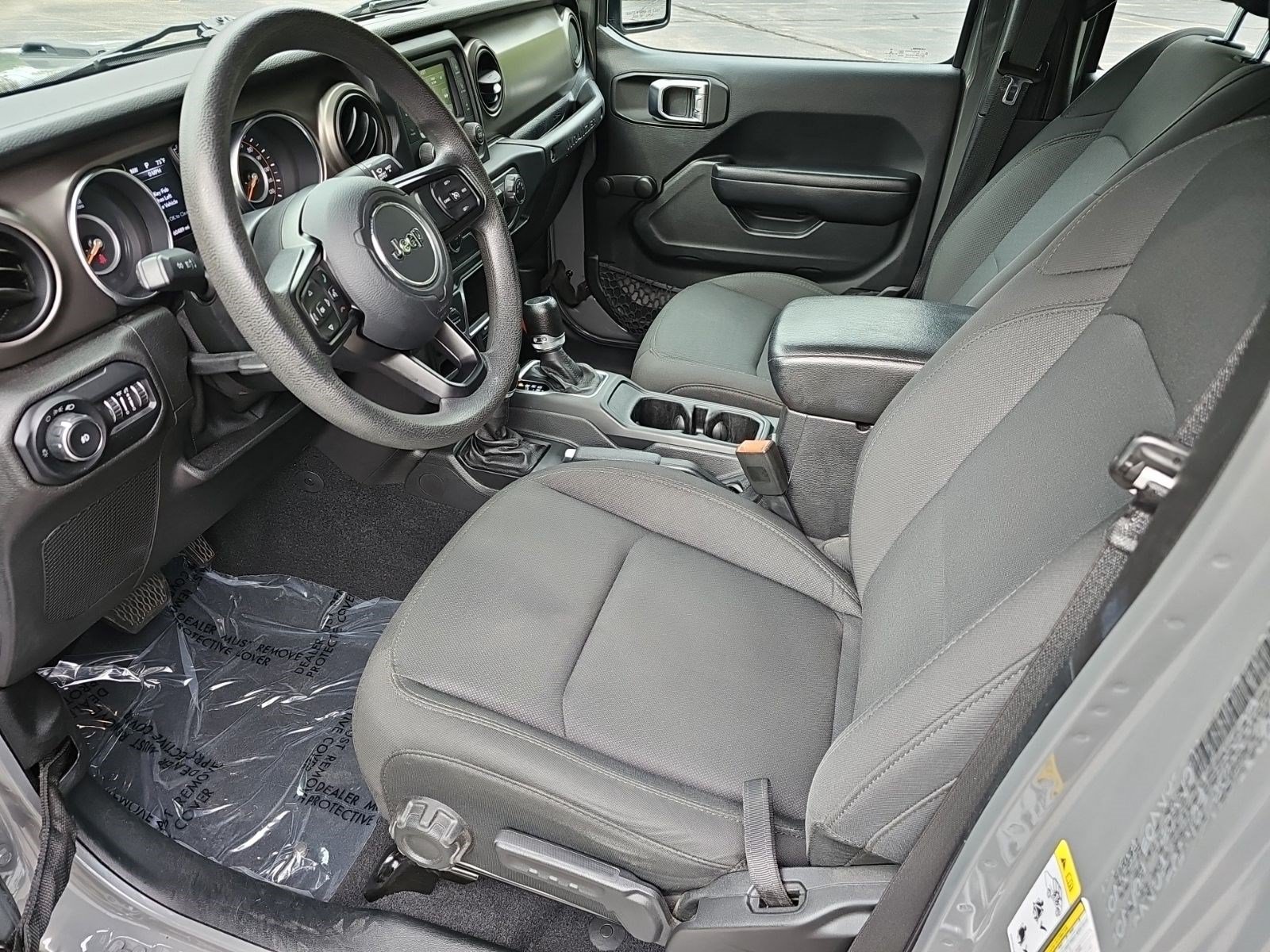 Used 2018 Jeep Wrangler Unlimited Sport AWD/4WD image 19