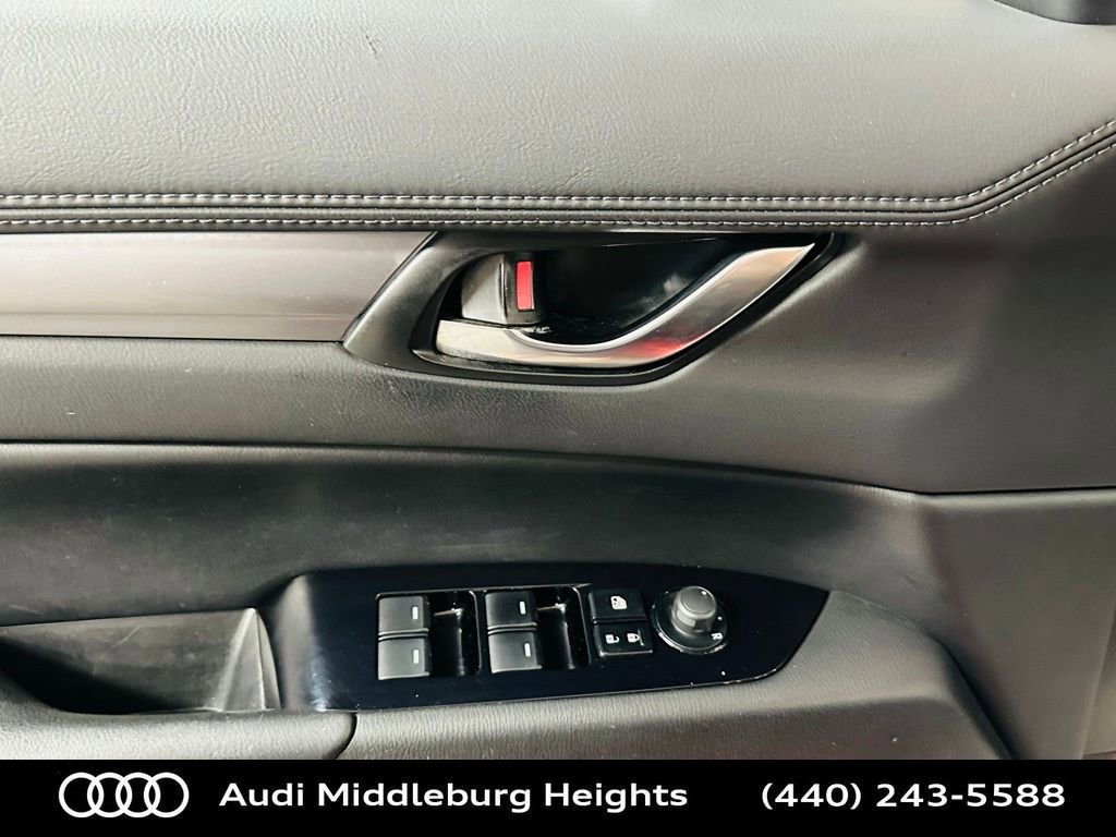 Used 2019 MAZDA CX-5 Touring image 25